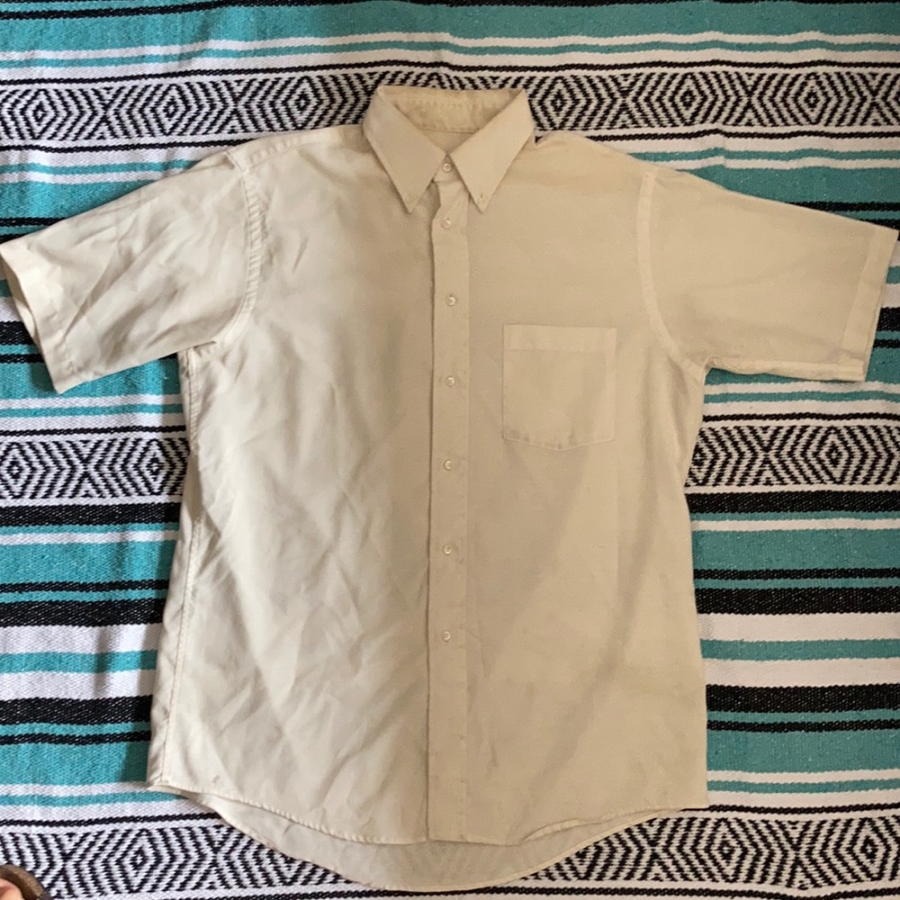 White shirt that is perfect to tie dye